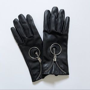 Zara black faux leather o ring gloves